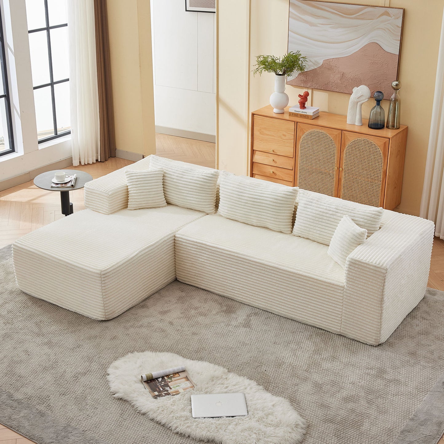 Modular Sofa With Square Legs