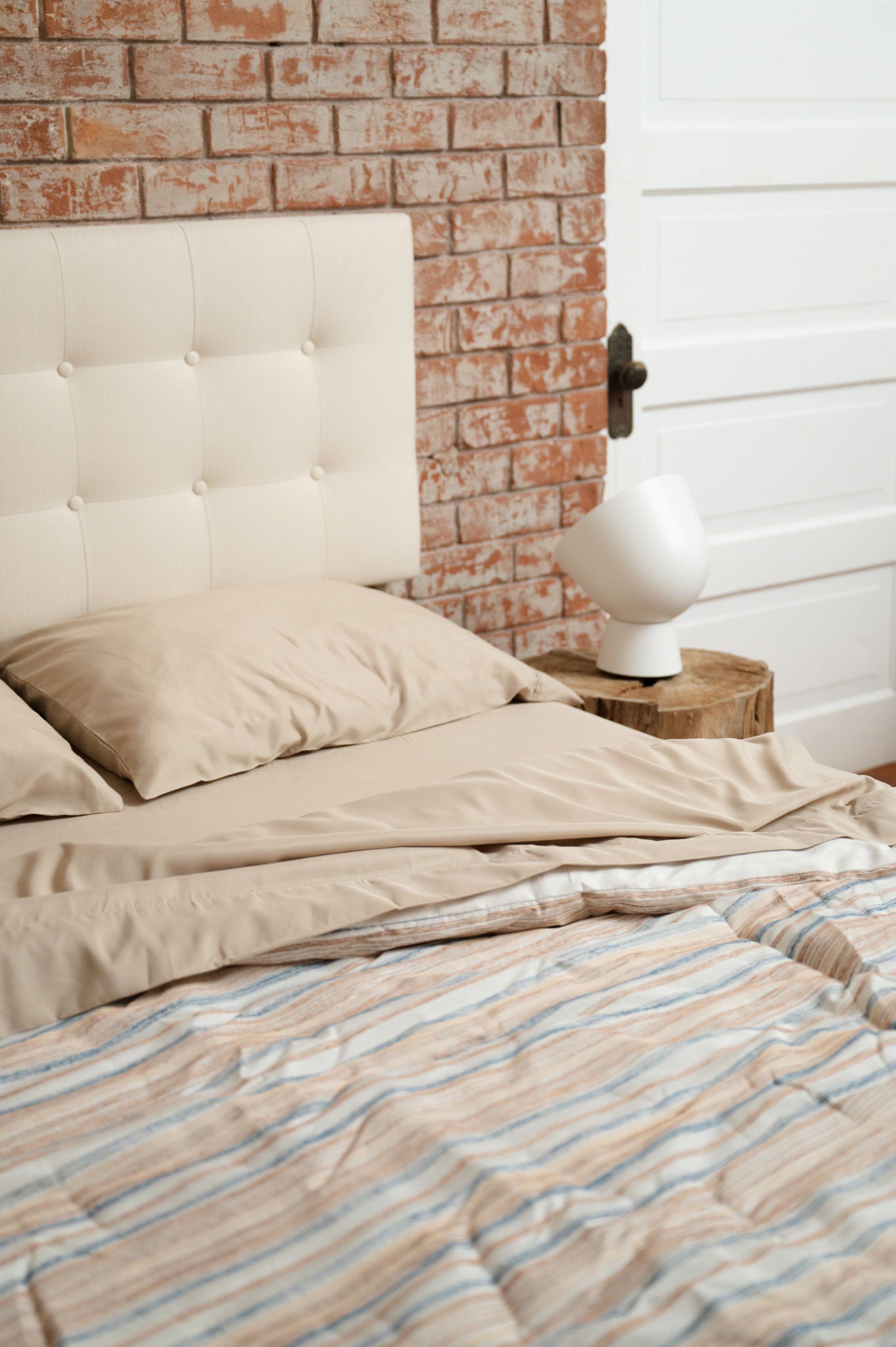 Brushed Microfiber Hypoallergenic Split Sheet Set