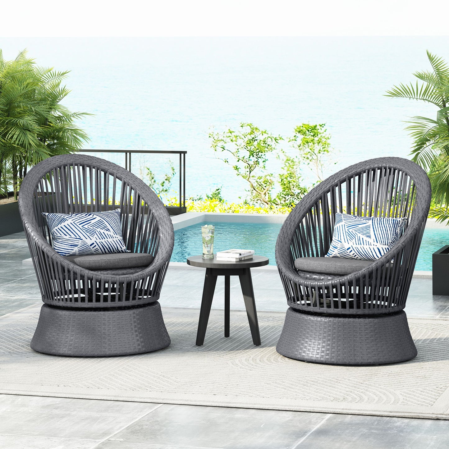 Modern Swivel Wicker Lounge Chair With Round Design