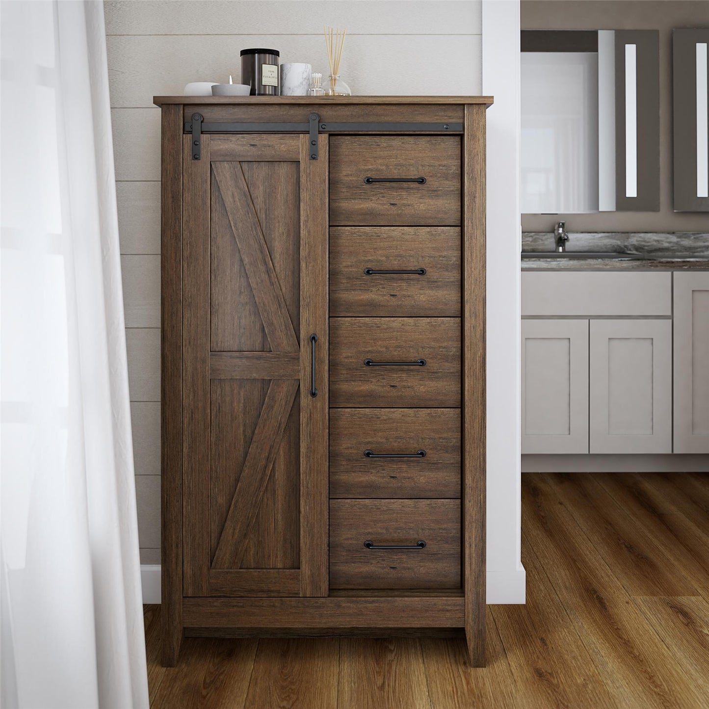 Alton - Gentleman's Chest